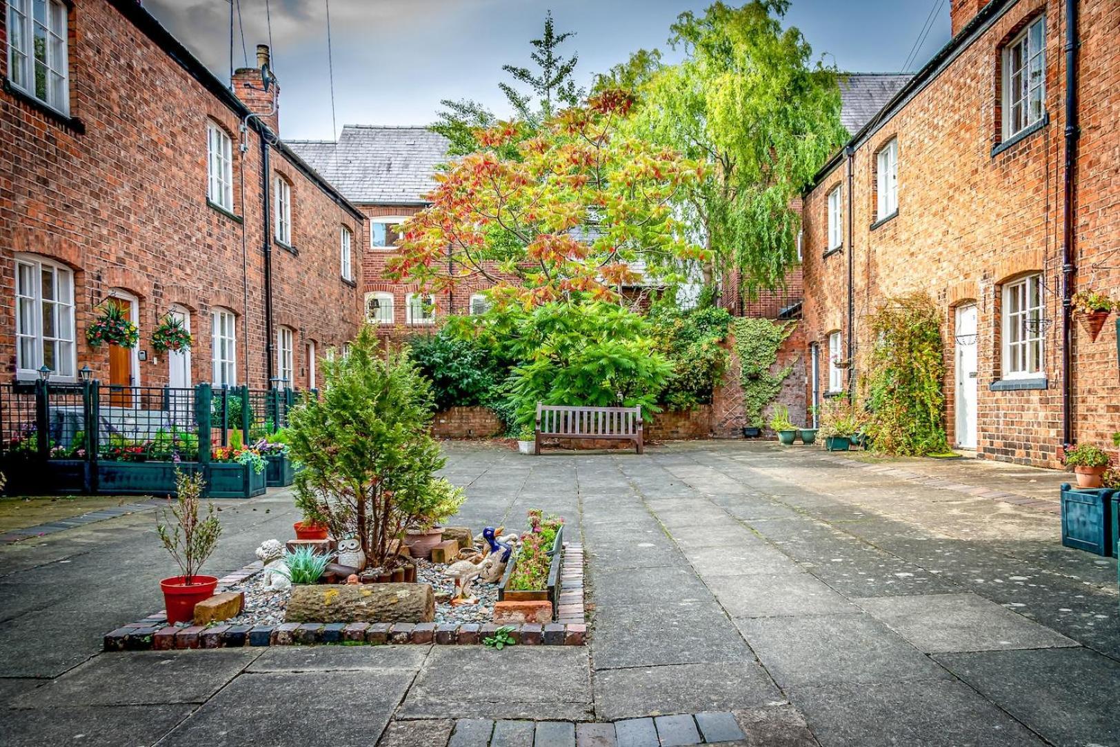 Gamul Place - Quiet City Centre Chester Exterior foto